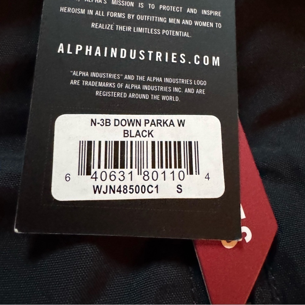 NWT Alpha Industries Men's N-3B Down Parka in Black - Size Small - Picture 5 of 5
